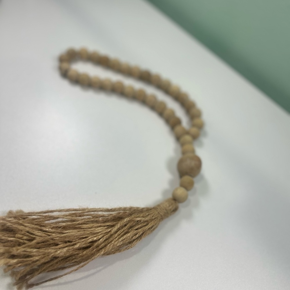 Wooden Bead Garland with Tassels - Picture 6 of 7